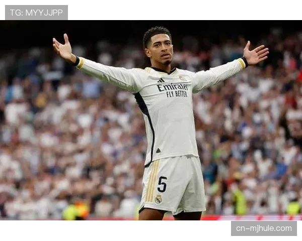 贝林厄姆皇马中场全能表现 攻防贡献均衡 贝林厄姆皇马中场全能表现 攻防贡献均衡